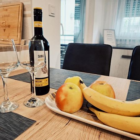 Apartman West Zen Zagreb Buitenkant foto