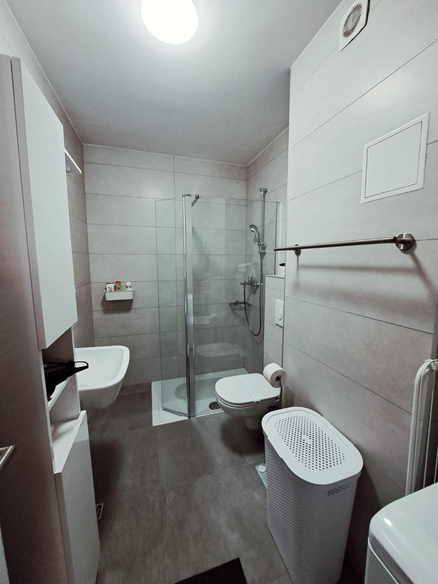 Apartman West Zen Zagreb Buitenkant foto